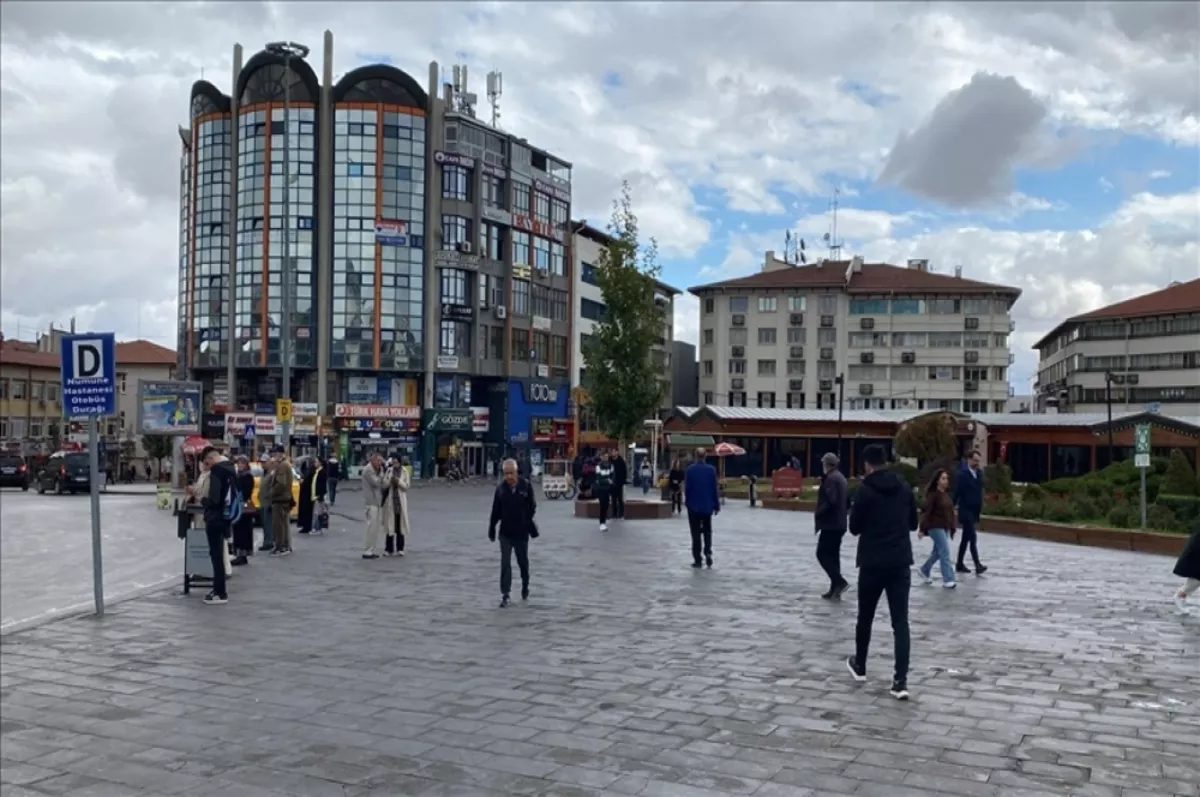 SON DAKİKA… Bakan Uraloğlu’ndan Sivas depremi açıklaması