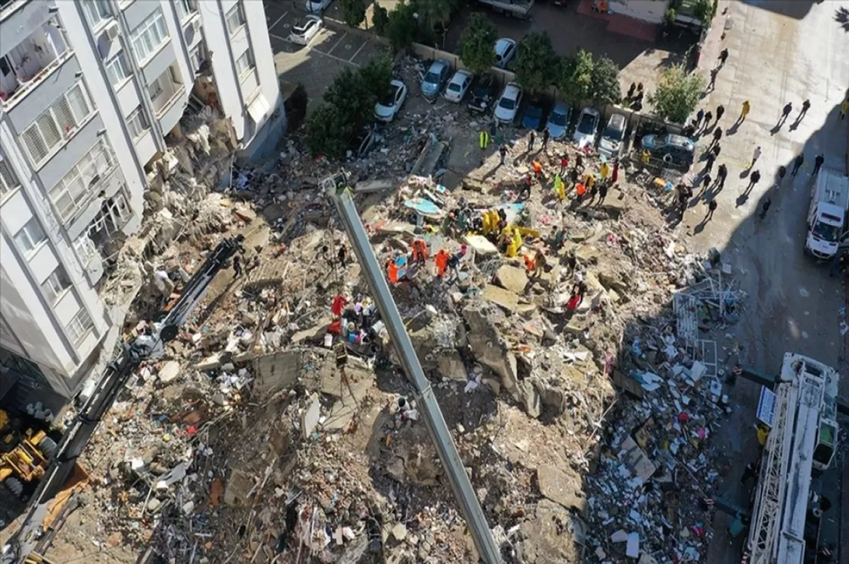 ‘İş makinelerini deprem bölgesine yönlendirme’ çağrısı