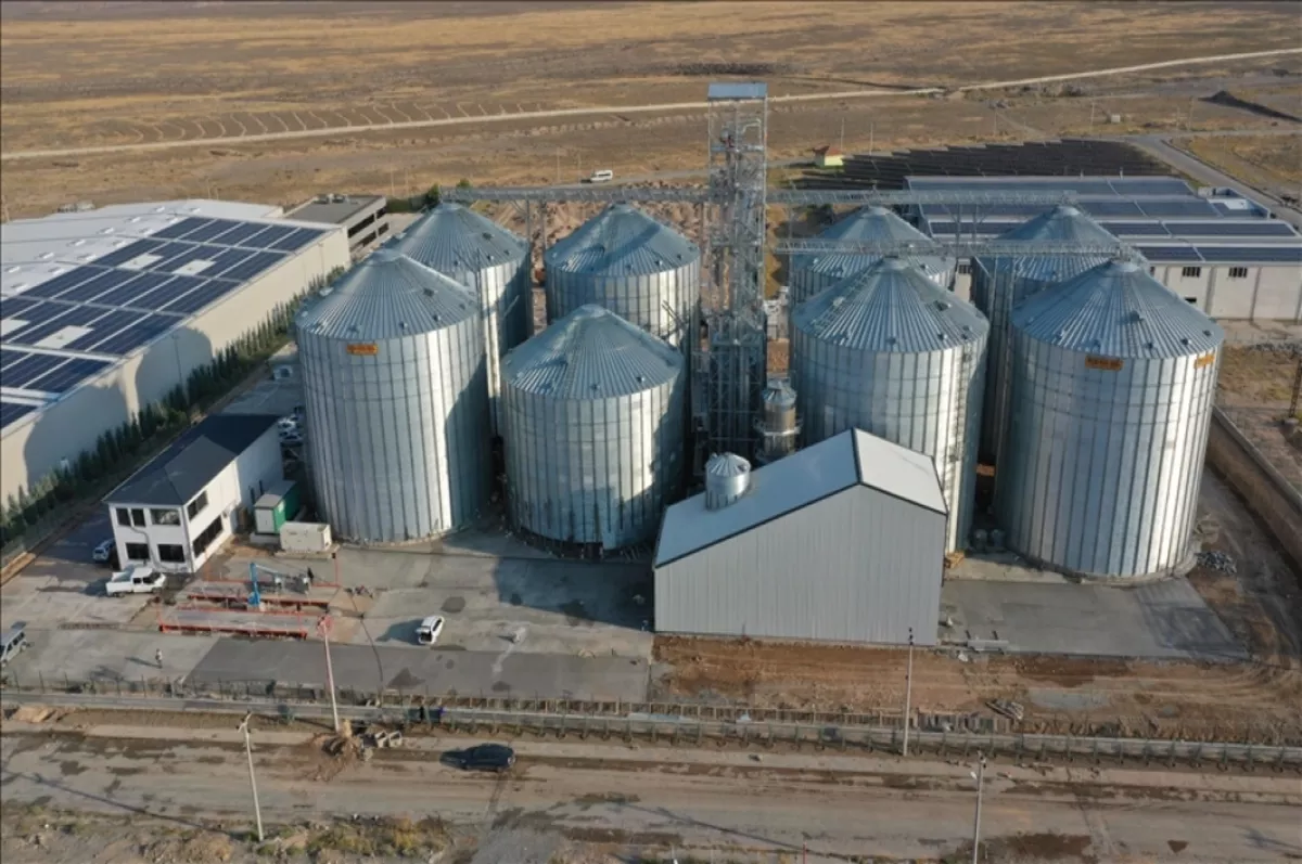 Iğdır'da hububatta katma değer sağlayacak 50 bin tonluk silo