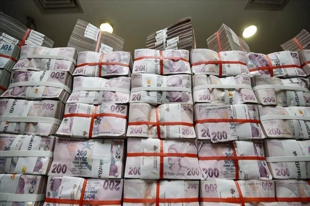 Bankacılık kredi hacmi 10 trilyon 332 milyar lira oldu