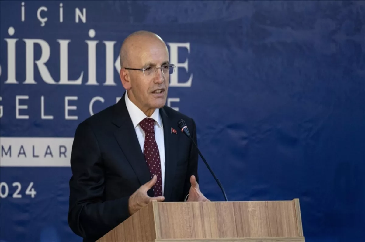 Mehmet Şimşek: Birçok sorunu yönetilebilir düzeye çektik