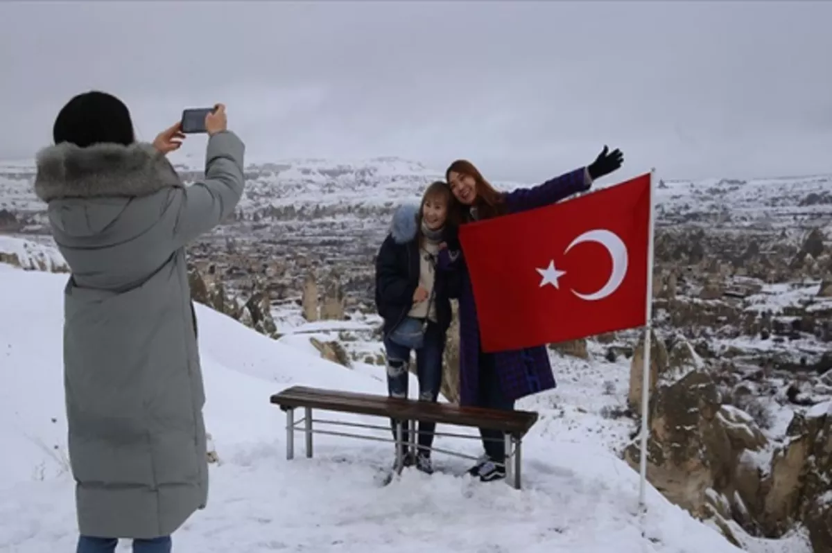 Turistler yeme-içme ve ulaştırmaya yaklaşık 2 milyar dolar harcadı