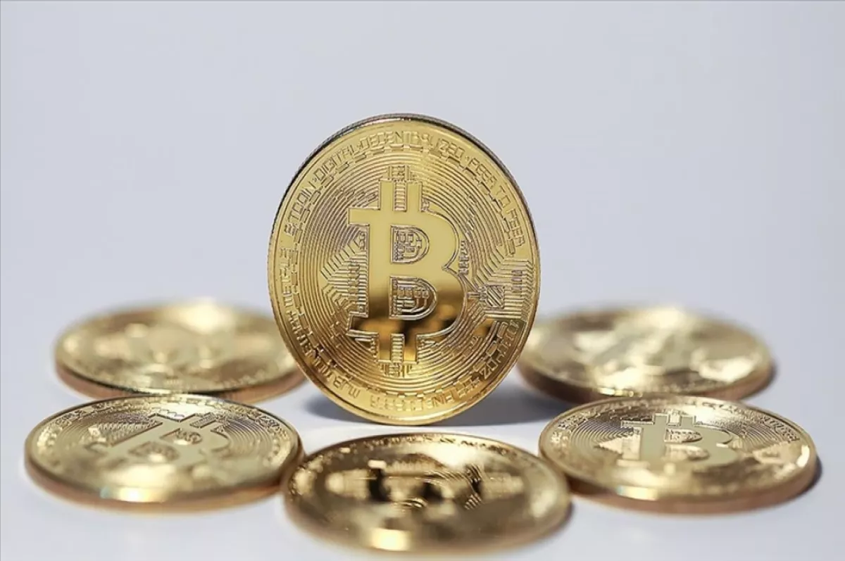 Bitcoin'in fiyatı 10 ay sonra yeniden 30 bin doları aştı