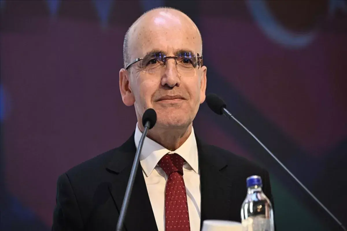 Öğrenciler, kara para aklayan, terörü finanse eden kişilere hesap kullandırmasın