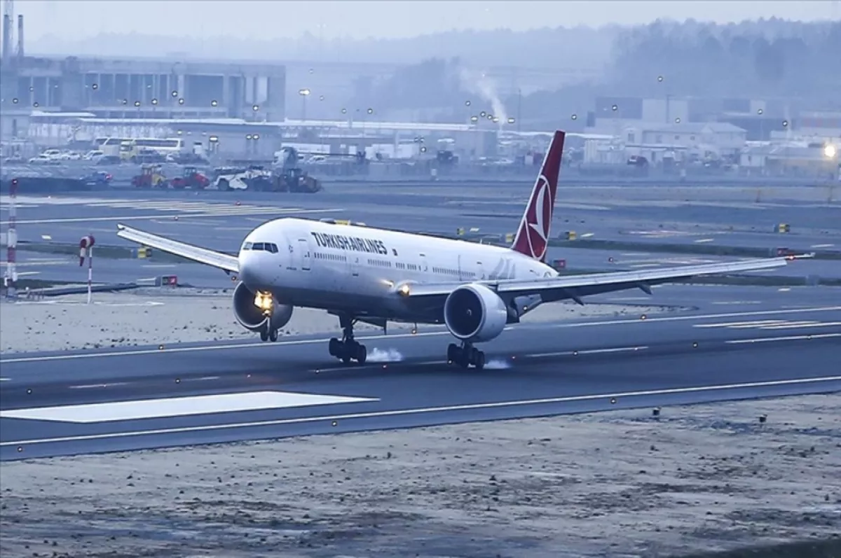 Türk hava sahasından 15 saniyede bir uçak geçti