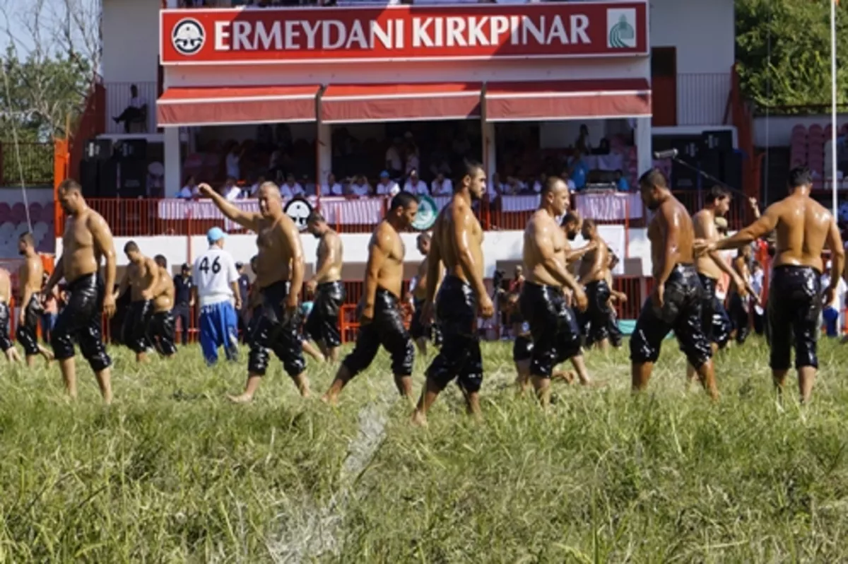 Kırkpınar er meydanı yenileniyor