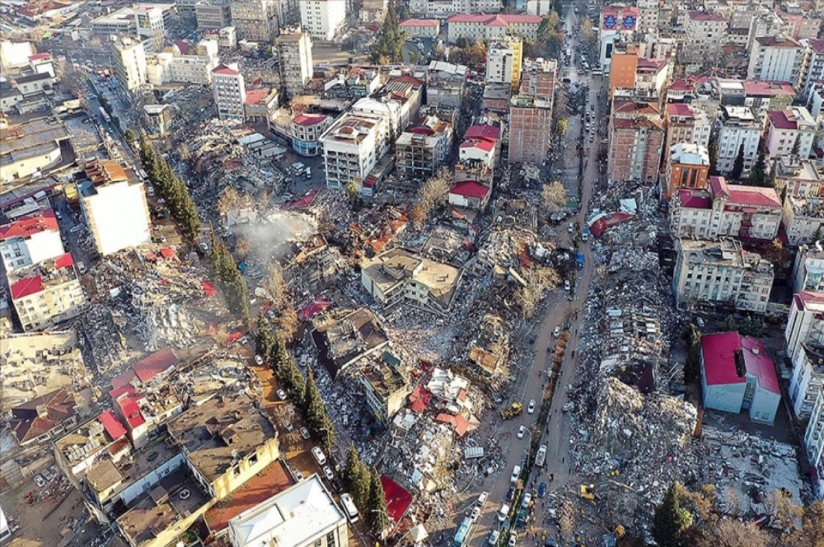 İNTES, depremin yaralarını sarmak için her sorumluluğu almaya hazır