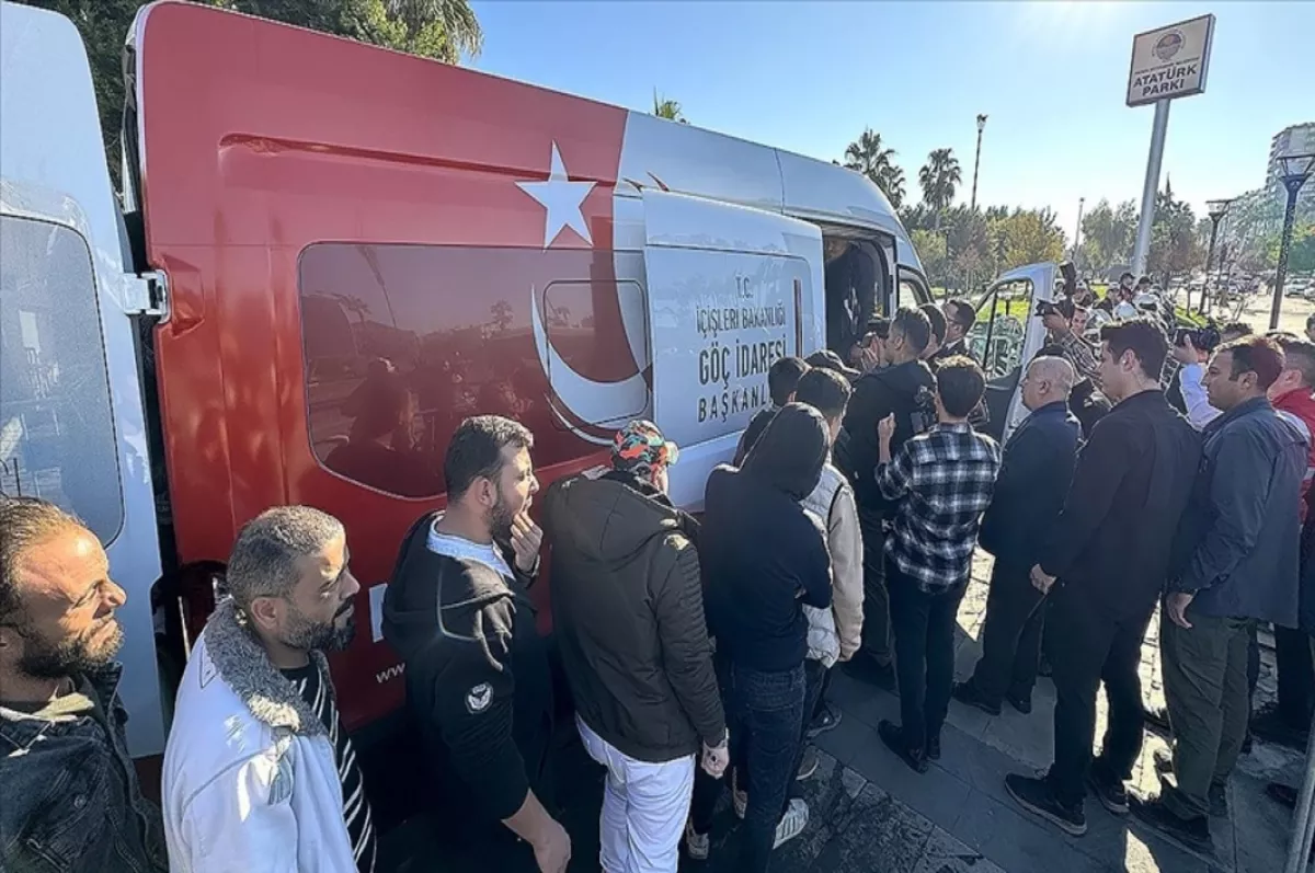 Mobil Göç Noktası araçları Gaziantep'te hizmete başladı