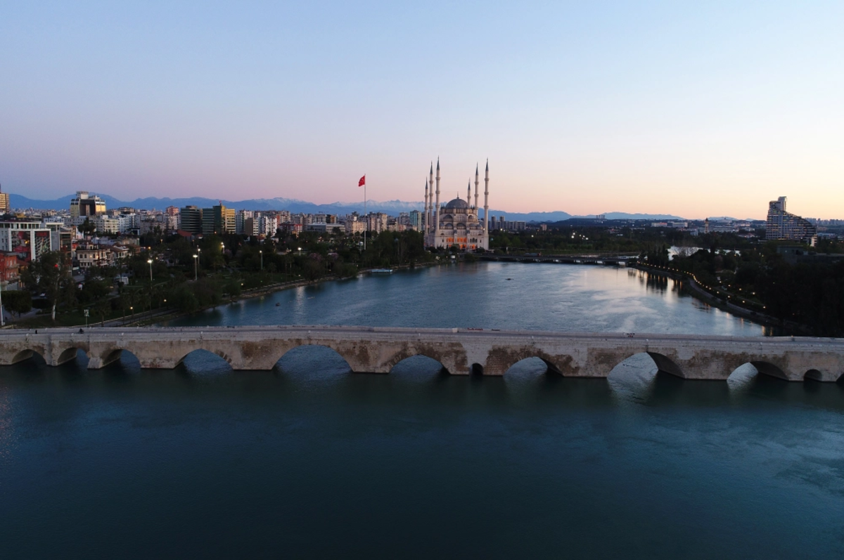 Asırlık köprülere vefa dokunuşu