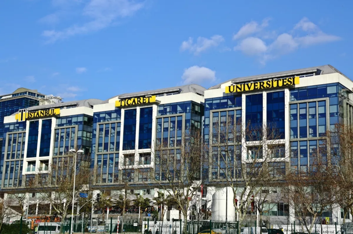 En hızlı yükselen vakıf üniversitesi