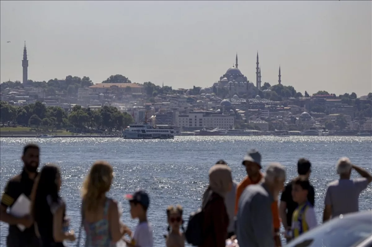 İstanbul temmuzda gelen turist sayısında son 10 yılın rekorunu kırdı