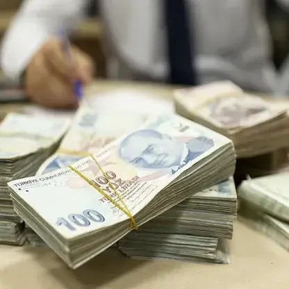 Şubatta bütçe 310 milyar lira açık verdi
