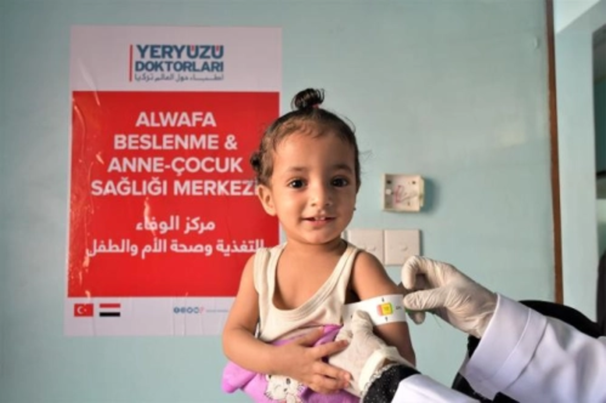 Yemen’de 2 milyon 300 bin çocuk yeterli beslenemiyor