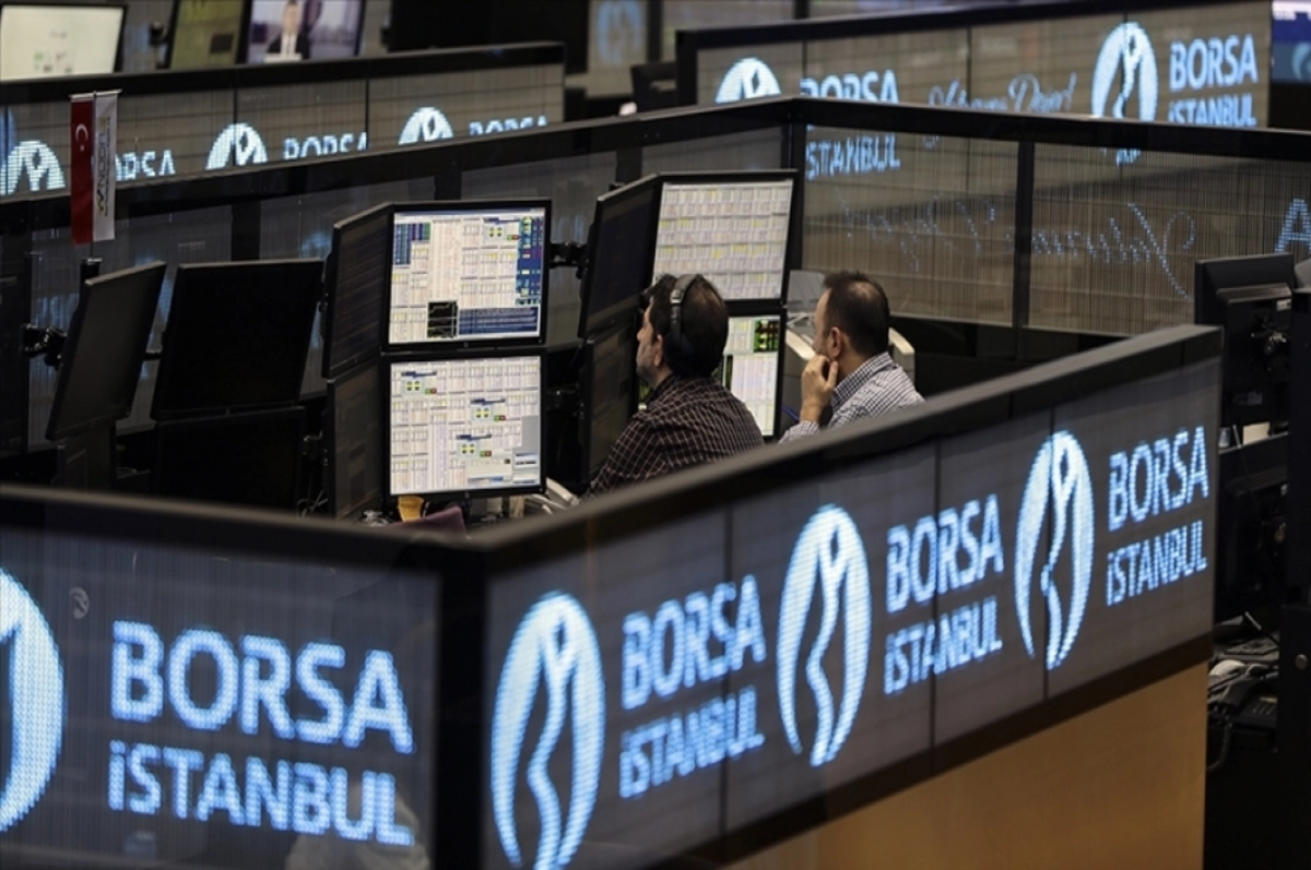 Borsa rekorunu 9.000 puanın üzerine taşıdı