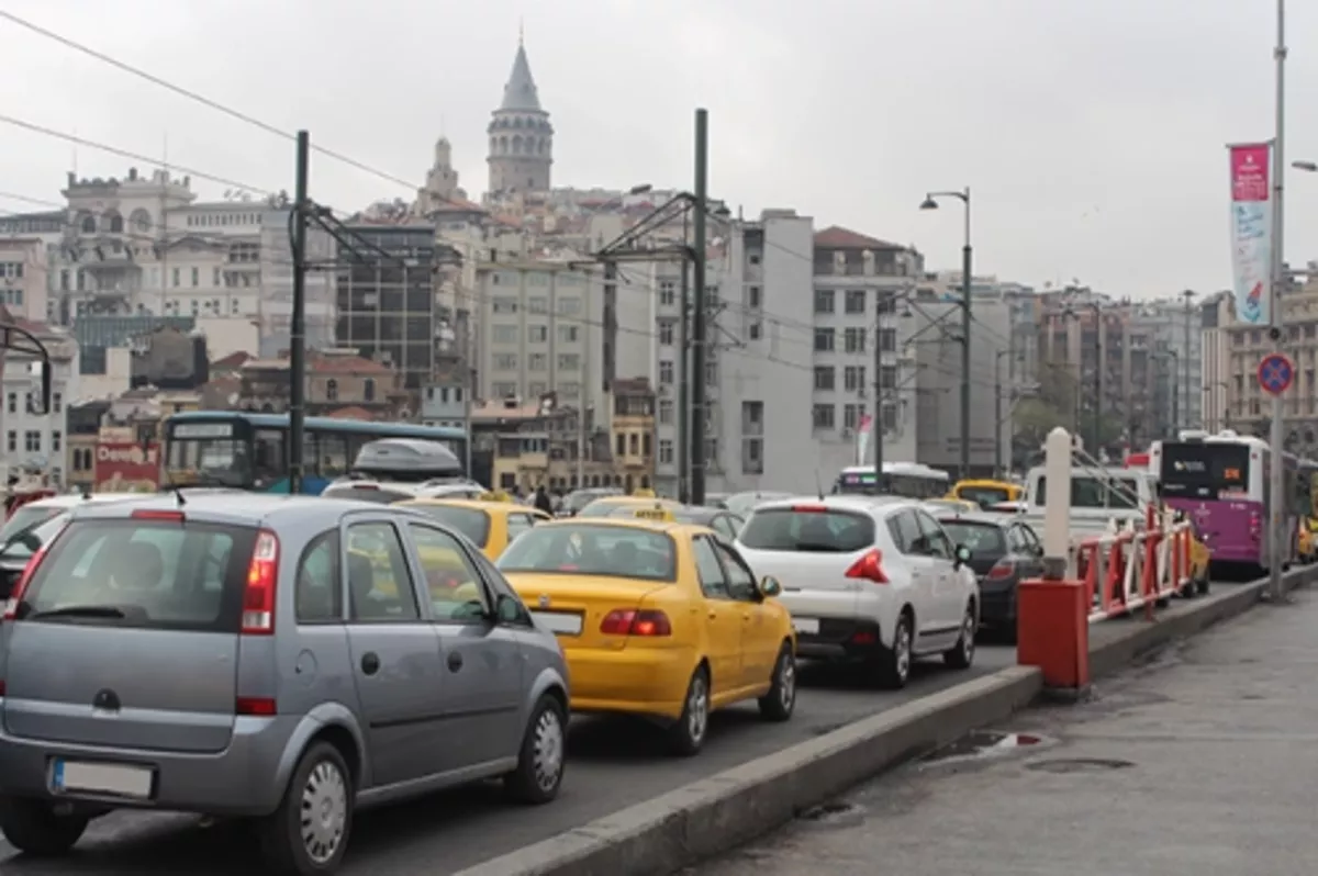 Sigorta acenteleri ‘trafikte’ sıkıştı