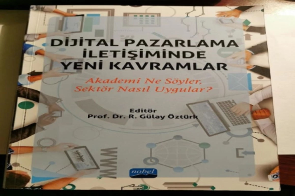 TİCARET akademisyeni ve öğrencilerinden yeni kitap