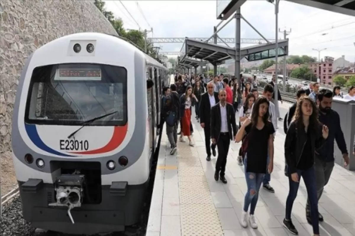 Marmaray, Başkentray ve İzban ile 1 milyar 663 milyonu aşkın yolcu seyahat etti