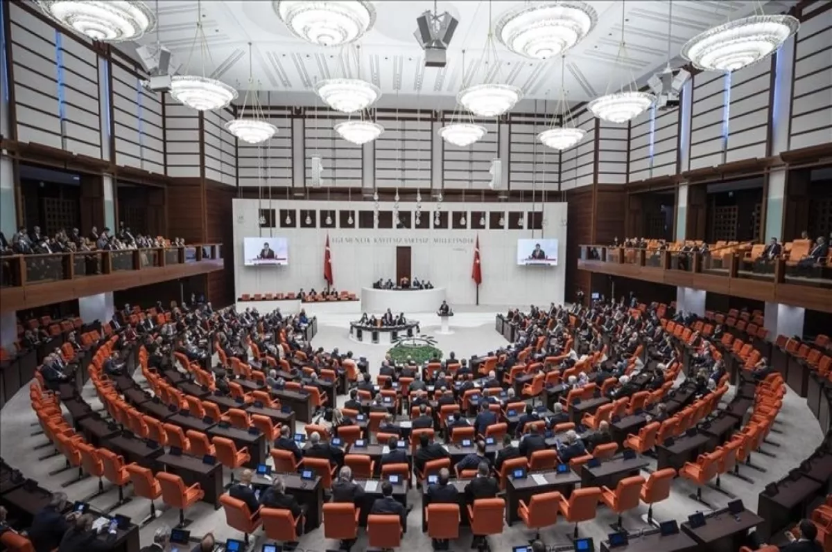 Afet Yeniden İmar Fonu kurulması teklifi, TBMM Genel Kurulu’nda kabul edildi