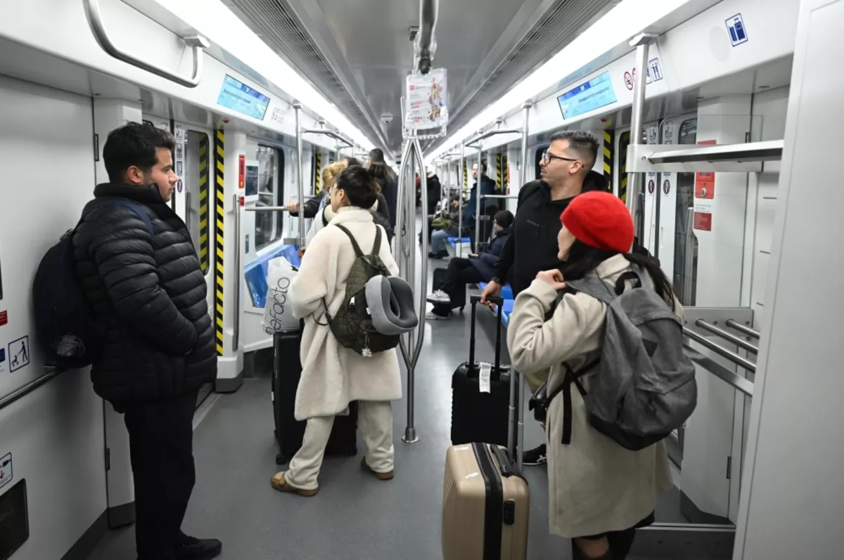 İstanbul'da Bakanlığın açtığı metroları 900 binden fazla kişi kullandı