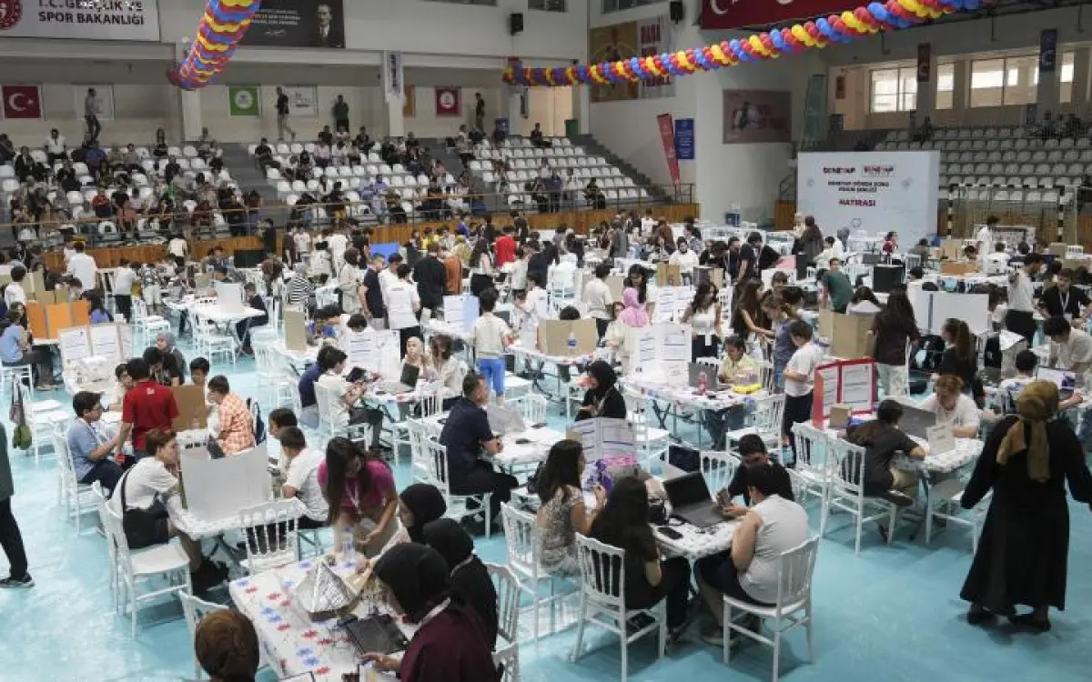 Geleceğin uzay mühendislerinden yeni projeler