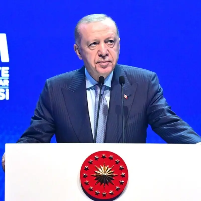 SON DAKİKA | Cumhurbaşkanı Erdoğan ihracatçılara yeni desteği duyurdu: Reeskont kredilerinde günlük limit artırıldı